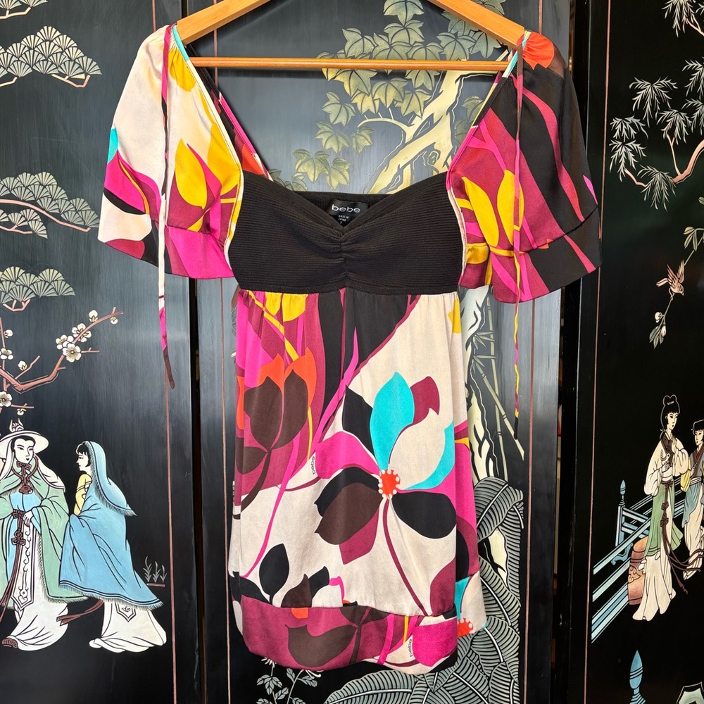 bebe Multicoloured Graphic Floral Blouse